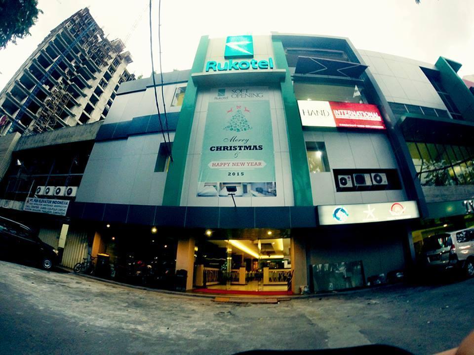 Oyo 277 Rukotel Near Rsu Adi Husada Undaan Kota Surabaja Exteriér fotografie