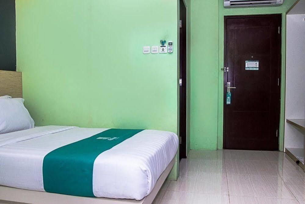 Oyo 277 Rukotel Near Rsu Adi Husada Undaan Kota Surabaja Exteriér fotografie