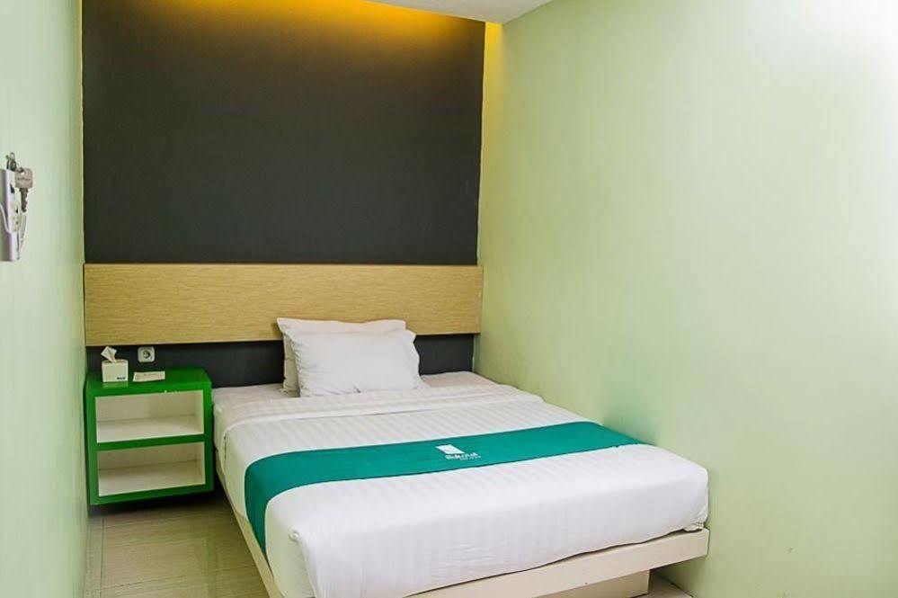 Oyo 277 Rukotel Near Rsu Adi Husada Undaan Kota Surabaja Exteriér fotografie