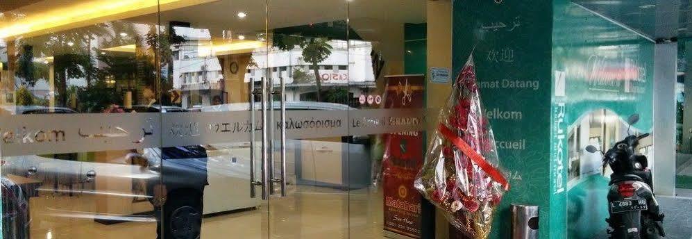 Oyo 277 Rukotel Near Rsu Adi Husada Undaan Kota Surabaja Exteriér fotografie