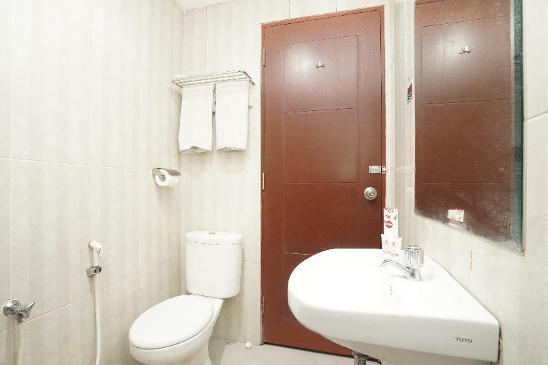 Oyo 277 Rukotel Near Rsu Adi Husada Undaan Kota Surabaja Exteriér fotografie